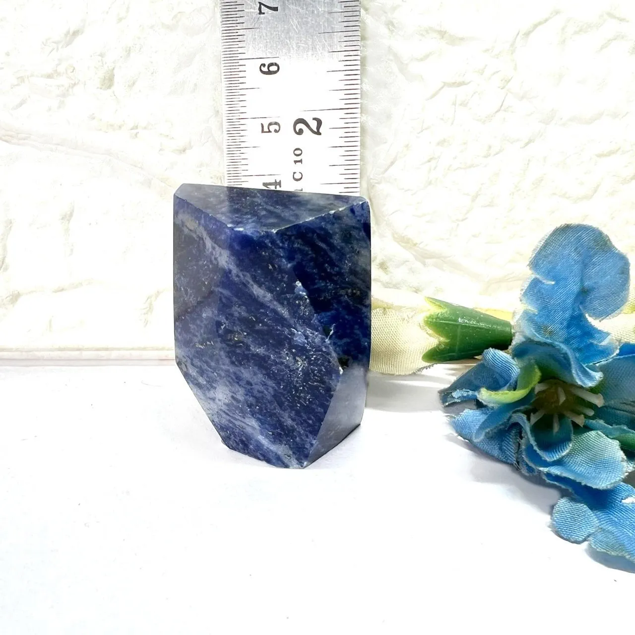 Sodalite Free Forms (Expression)